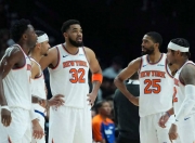 三亿体育体育娱乐-球队实力均衡，联赛悬念迭起