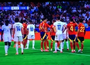 三亿体育体育网站-德国对阵法国：强强对决引起球迷热情讨论