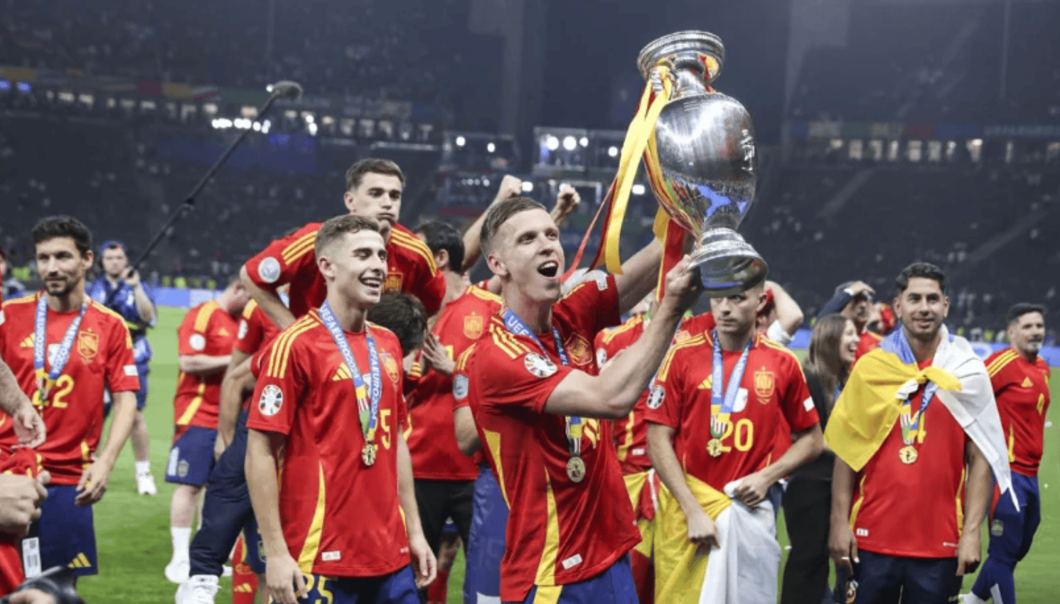 塞尔维亚足球甲级别球队迎来新一轮比赛备战中