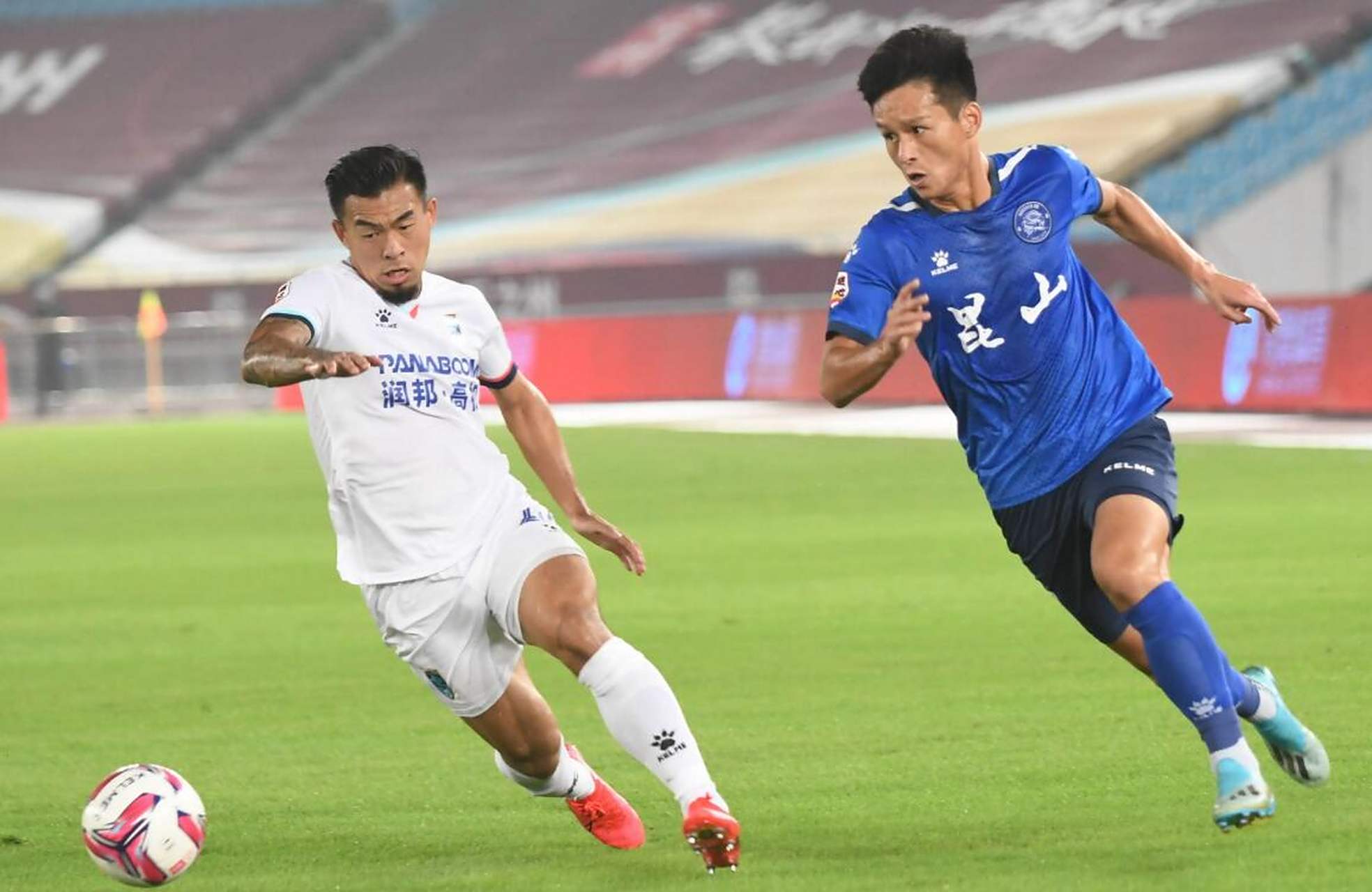 包含日本球队挑战江苏苏宁，谋求晋级的词条