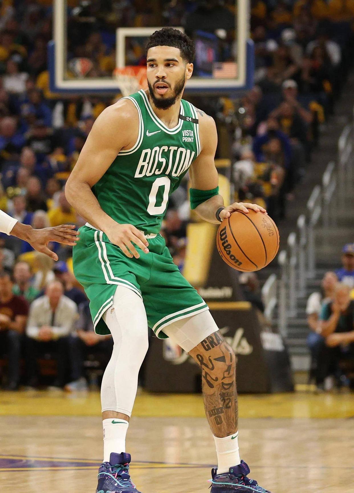 凯尔特人取得五连胜,稳居东部第一 凯尔特人取得五连胜,稳居东部第一