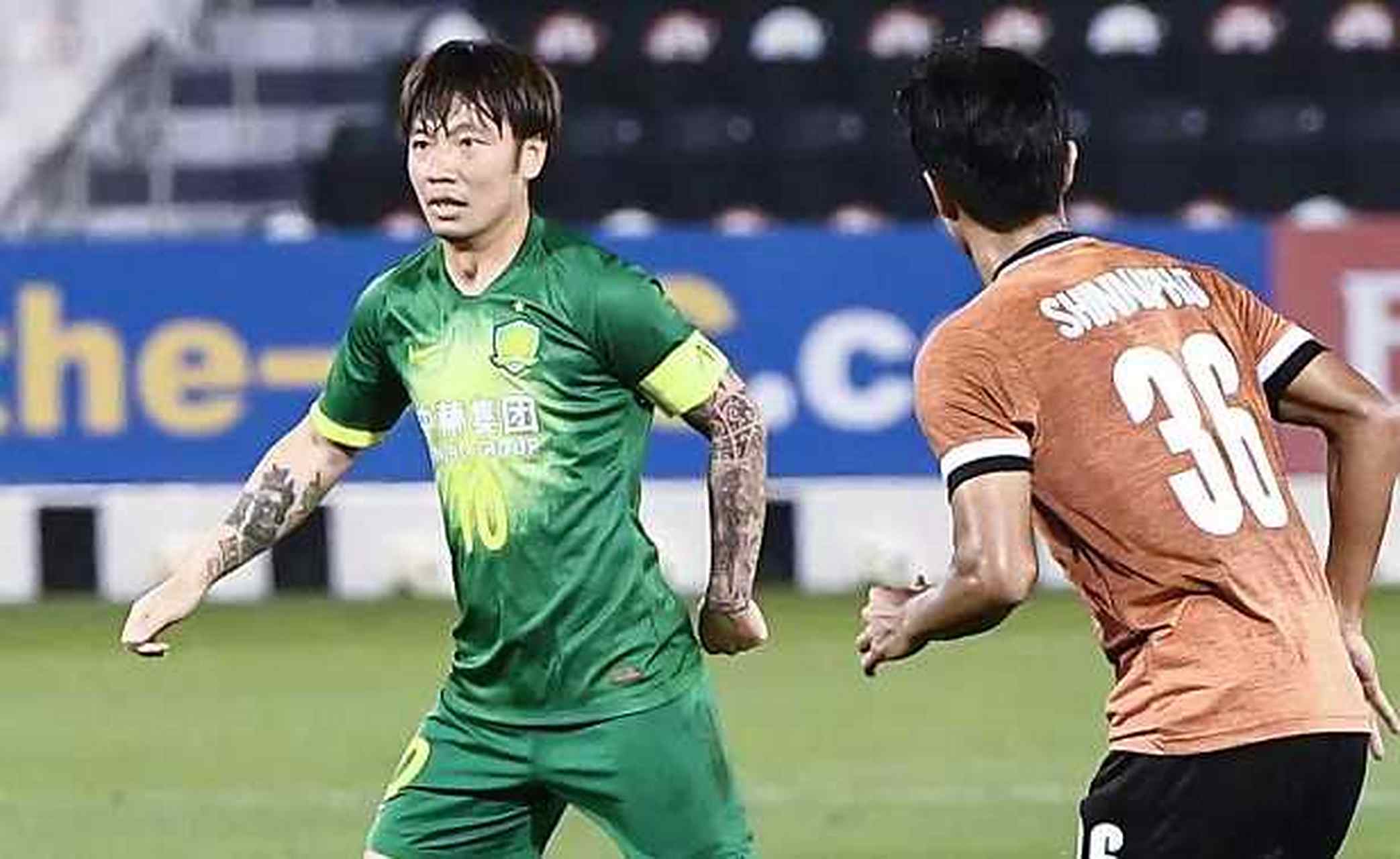 卡塔尔亚冠代表队取得胜利晋级淘汰赛