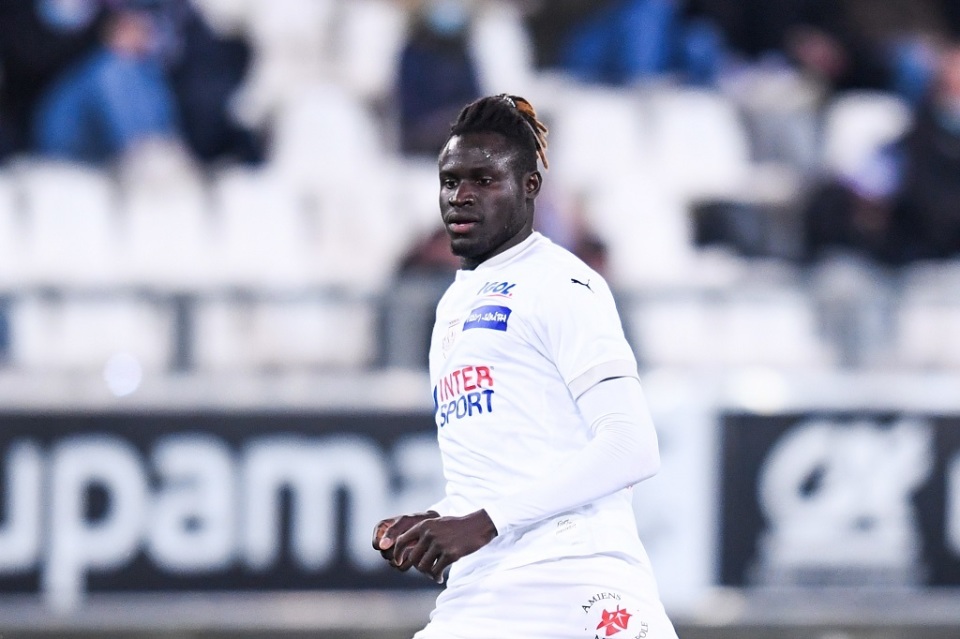 关于亚眠客场击败对手,迎来连胜的信息 关于亚眠客场击败对手,迎来连胜的信息