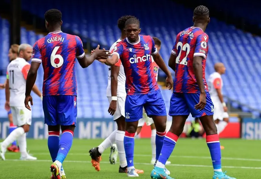 两队实力旗鼓相当,谁能笑到最后? 两队实力旗鼓相当,谁能笑到最后?