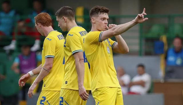 乌克兰队力克对手,成功晋级 乌克兰队力克对手,成功晋级