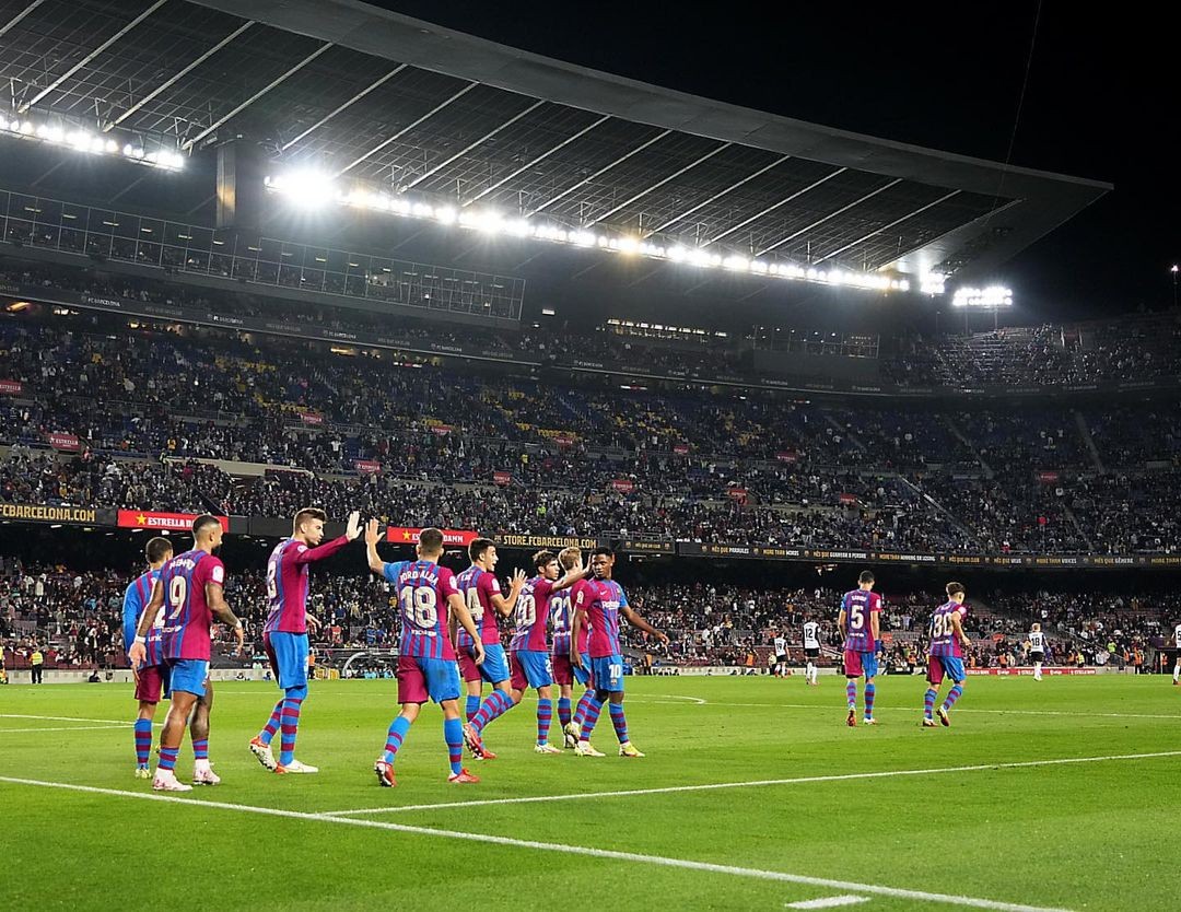 华伦西亚主场取胜,稳固中游地位 华伦西亚主场取胜,稳固中游地位