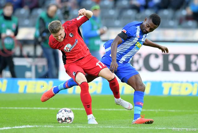 柏林赫塔主场大胜，取得三分