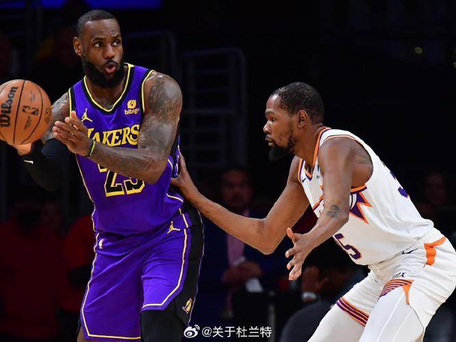 湖人击败太阳，豪取胜利