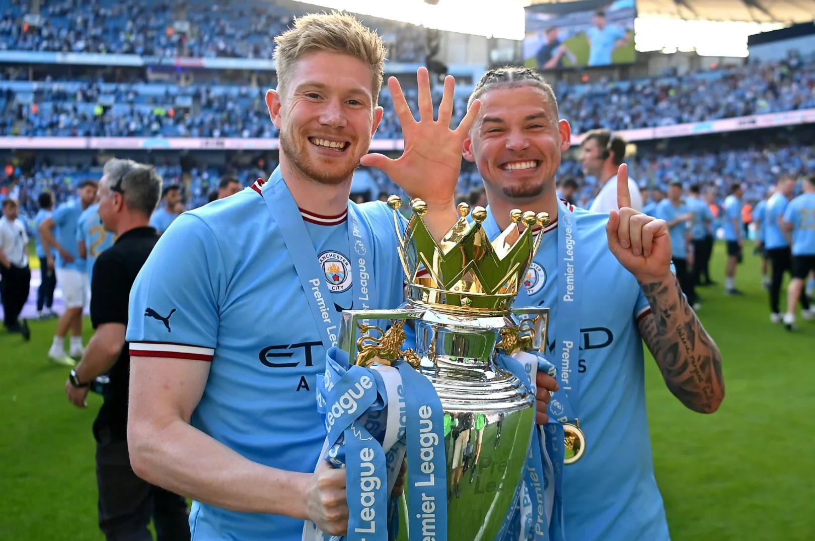 皇家马德里三冠王联赛、国王杯、冠军联赛的简单介绍