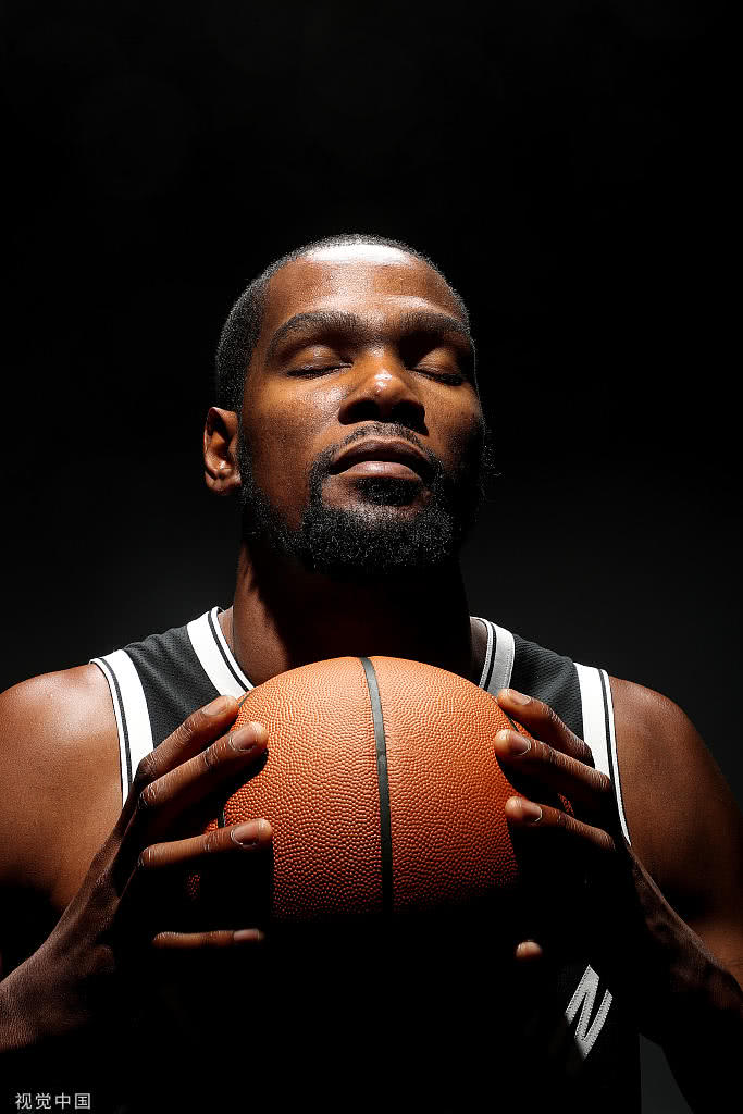 篮网球员被认定为本赛季最佳新人