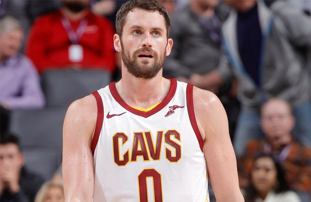 关于骑士黯然输球，战力不济招议论的信息